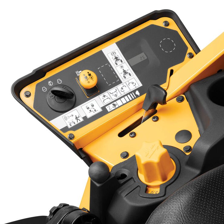 Cub Cadet Pro Z ZTX4 60 - Image 8